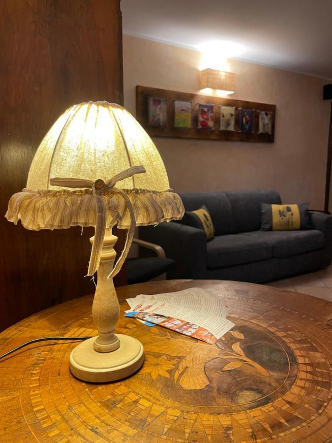 Nel Vecchio Borgo Apartment Verres Exterior photo